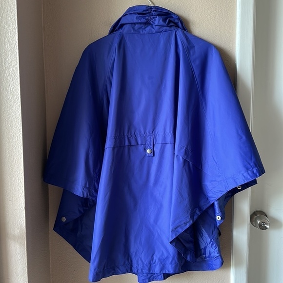 LANE BRYANT Purple Rain Poncho - Picture 7 of 7